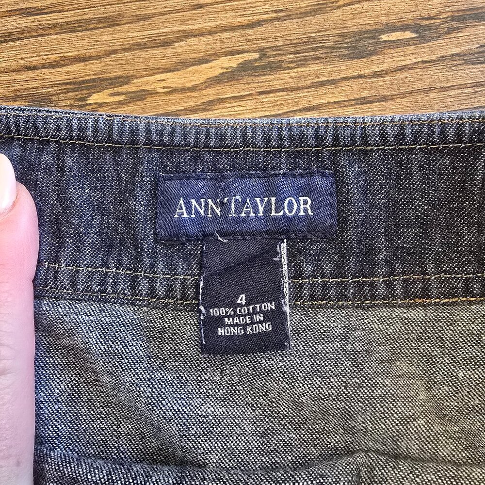 ANN TAYLOR Blue Denim Skirt Size 4 - Picture 2 of 6
